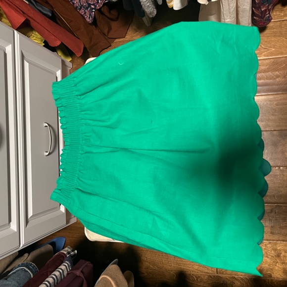 Moving CLEANOUT!! - Picture 4 of 16